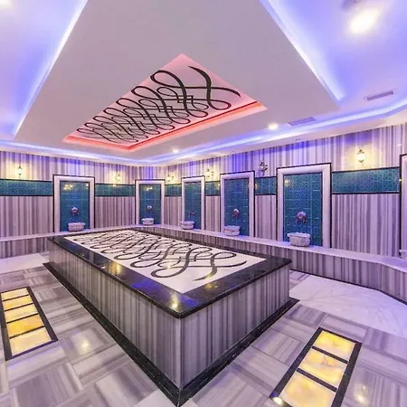 Lory Queen Luxury * Алания